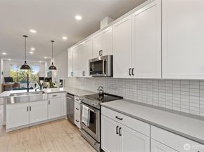 2126 N 147th Street D, Shoreline WA 98133