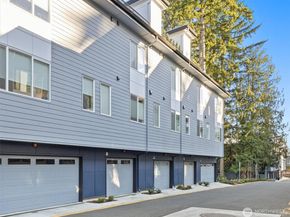 2126 N 147th Street D, Shoreline WA 98133