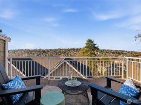 3020 14th Avenue W B, Seattle WA 98119