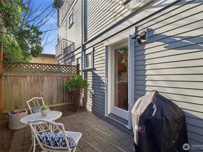 3020 14th Avenue W B, Seattle WA 98119