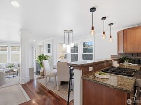 3020 14th Avenue W B, Seattle WA 98119