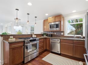 3020 14th Avenue W B, Seattle WA 98119