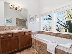 3020 14th Avenue W B, Seattle WA 98119