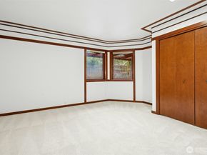 7102 NE 132nd Street, Kirkland WA 98034