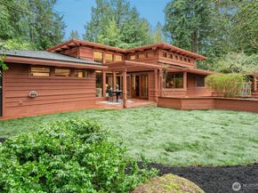 7102 NE 132nd Street, Kirkland WA 98034