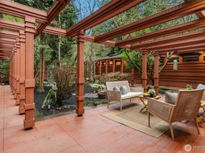 7102 NE 132nd Street, Kirkland WA 98034