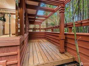 7102 NE 132nd Street, Kirkland WA 98034