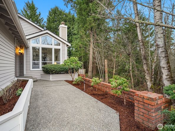 26224 SE 40th Street, Sammamish WA 98029