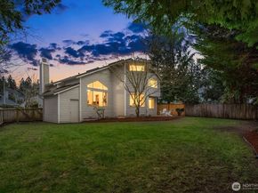 26224 SE 40th Street, Sammamish WA 98029