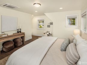 6237 26th Avenue NE, Seattle WA 98115