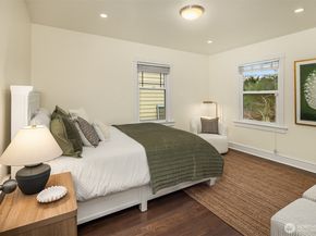 6237 26th Avenue NE, Seattle WA 98115