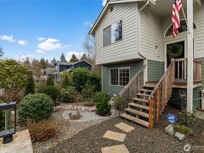 1778 Sage Ct, Port Orchard WA 98366