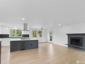 7545 Old Military Rd NE, Bremerton WA 98311