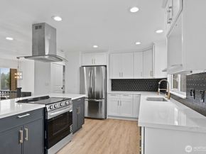 7545 Old Military Rd NE, Bremerton WA 98311