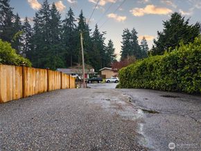 114 SW 313th Street, Federal Way WA 98023