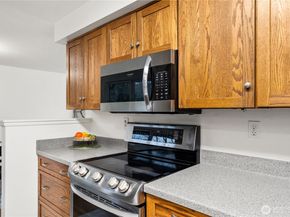 114 SW 313th Street, Federal Way WA 98023