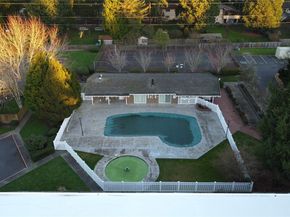 12230 SE 60th Street 34, Bellevue WA 98006