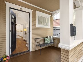 1937 7th Avenue W, Seattle WA 98119