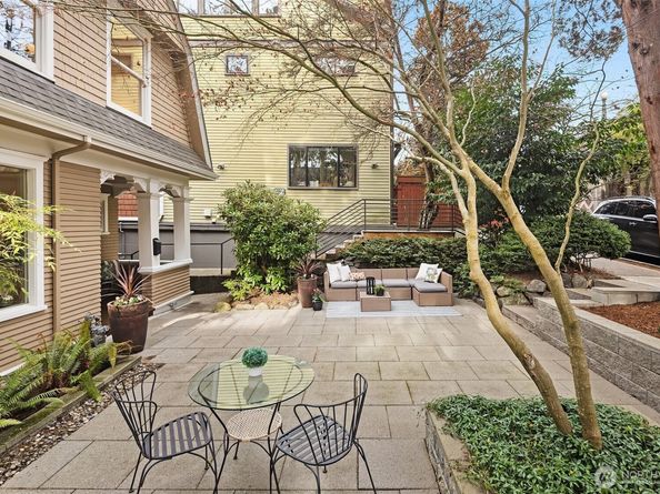 1937 7th Avenue W, Seattle WA 98119