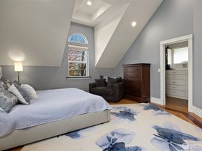 4003 Densmore Avenue N, Seattle WA 98103