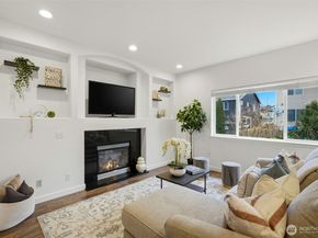 6811 37th Place NE, Marysville WA 98270