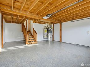 6811 37th Place NE, Marysville WA 98270