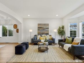 6811 37th Place NE, Marysville WA 98270