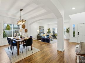 6811 37th Place NE, Marysville WA 98270