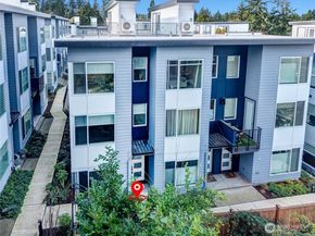 2121 N 148th Street C, Shoreline WA 98133