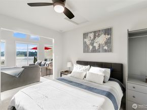 219 Shore Drive, Bremerton WA 98310