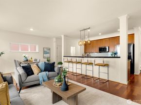 1937 18th Avenue NE, Issaquah WA 98029