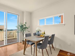 1937 18th Avenue NE, Issaquah WA 98029