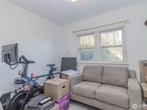 1549 Charleston Beach Road W, Bremerton WA 98312