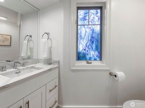 5539 178th Avenue SE, Bellevue WA 98006