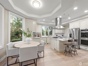 5539 178th Avenue SE, Bellevue WA 98006