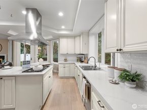 5539 178th Avenue SE, Bellevue WA 98006