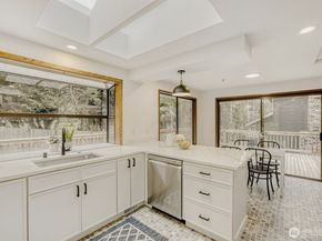 8718 189th Place SW, Edmonds WA 98026