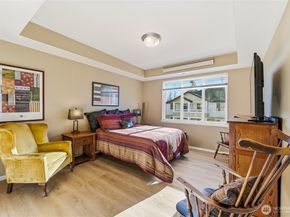 23924 NE 115th Lane 304, Redmond WA 98053