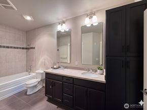 15700 116th Ave NE 204, Bothell WA 98011