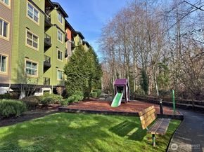 15700 116th Ave NE 204, Bothell WA 98011