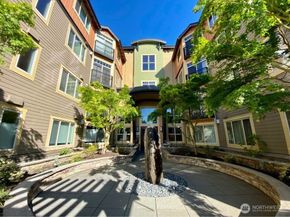 15700 116th Ave NE 204, Bothell WA 98011