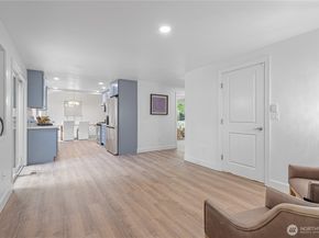 11527 113th PL NE, Kirkland WA 98033