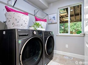 11527 113th PL NE, Kirkland WA 98033