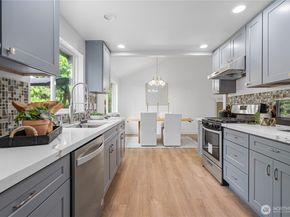 11527 113th PL NE, Kirkland WA 98033