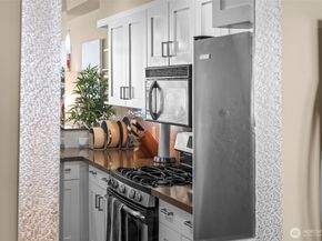 320 Washington Avenue 408, Bremerton WA 98337