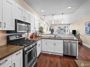 320 Washington Avenue 408, Bremerton WA 98337