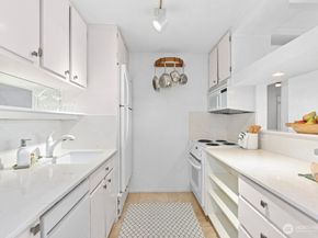 65 Kirkland 312, Kirkland WA 98034