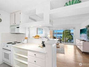 65 Kirkland 312, Kirkland WA 98034