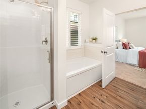 2401 E 16th Street, Bremerton WA 98310