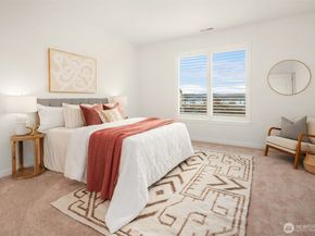 2401 E 16th Street, Bremerton WA 98310